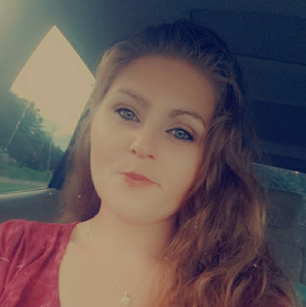 Meet your Posher, Candace
